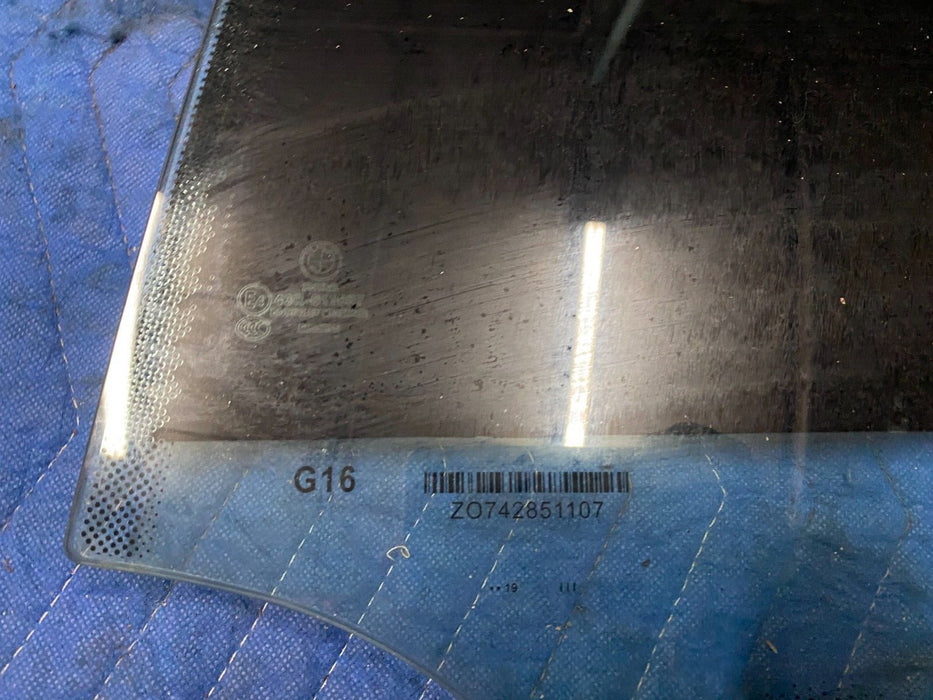 2020 BMW M8 COMP F93 REAR LEFT DOOR WINDOW GLASS OEM *TINTED* LOCAL PICKUP!!!
