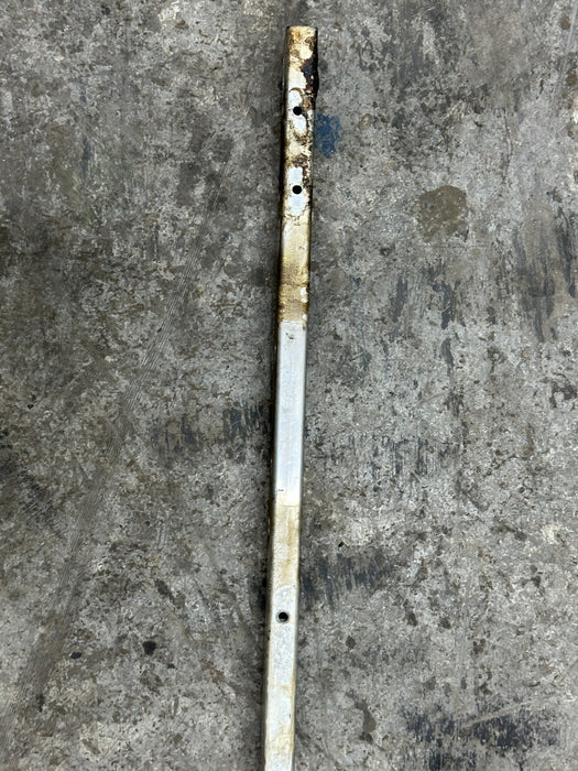 2014 AUDI R8 SPYDER OEM ROOF RAIL REINFORCEMENT FRAME CROSSMEMBER 427 813 518 A