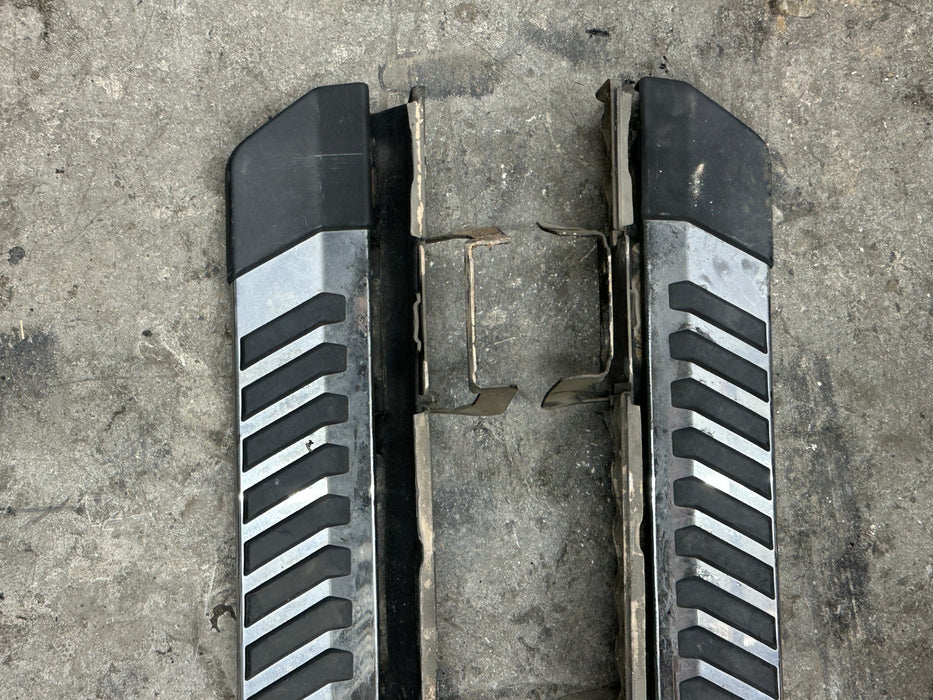 2017 FORD F250 F350 F450 RIGHT LEFT SIDE POWER RUNNING BOARD STEPs PAIR OEM