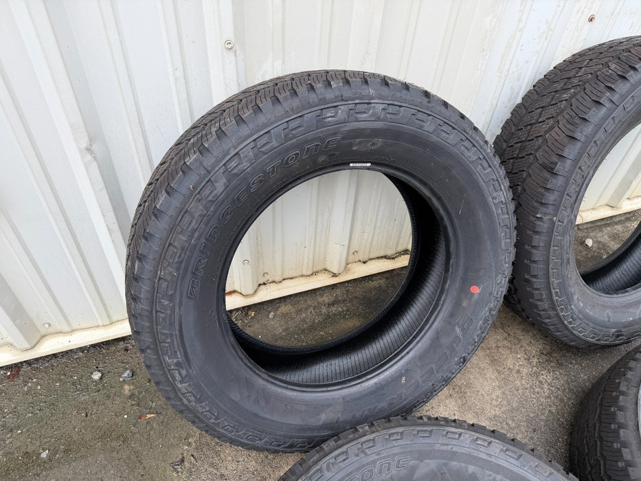 Ford F250 New Take Off tires  LT275/65R20 BRIDGESTONE DUELER A/T