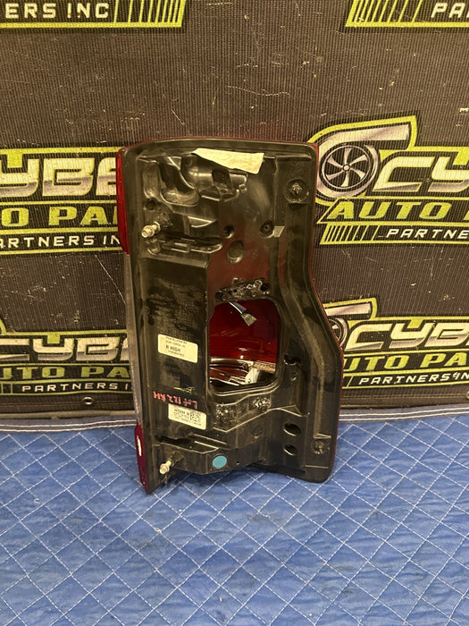 2017-2019 FORD F250 F350 F450 PASSENGER RIGHT LED TAIL LIGHT OEM