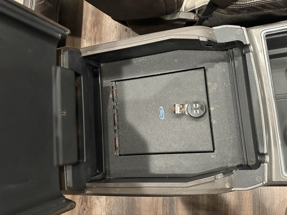 2017 2018 2019 FORD F250 F350 F450 LIMITED FRONT REAR SEATS CENTER CONSOLE OEM