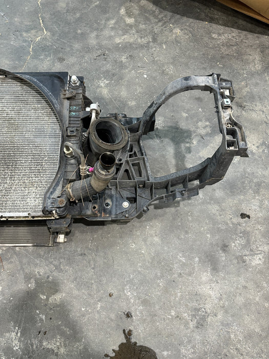 2015 DODGE RAM 2500 CUMMINS DIESEL FRONT RADIATOR SUPPORT COOLING ASSEMBLY OEM