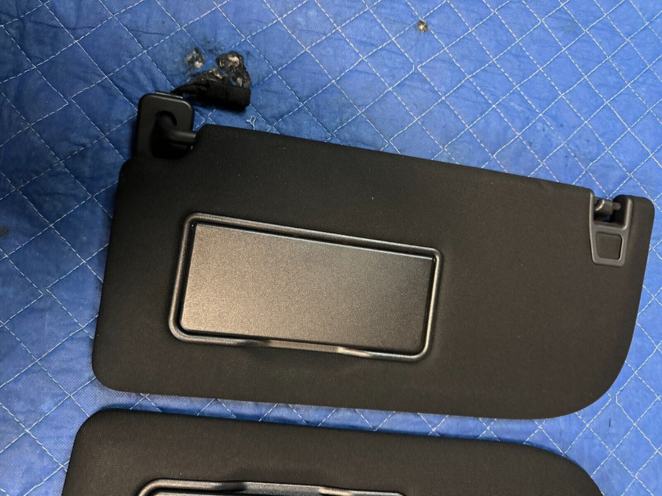 2022 FORD F250 F350 F450 PLATINUM LEFT & RIGHT BLACK OEM SUN VISORS