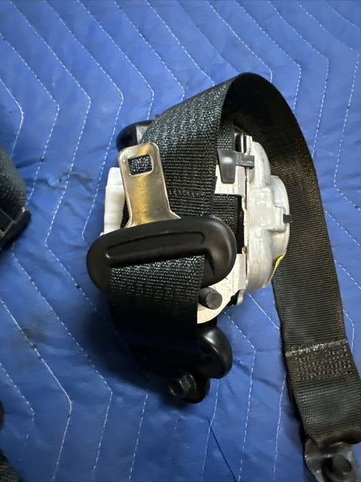 2022 FORD F250 PLATINUM REAR LEFT RIGHT MIDDLE SEATBELTS SEATBELT BLACK OEM (3)