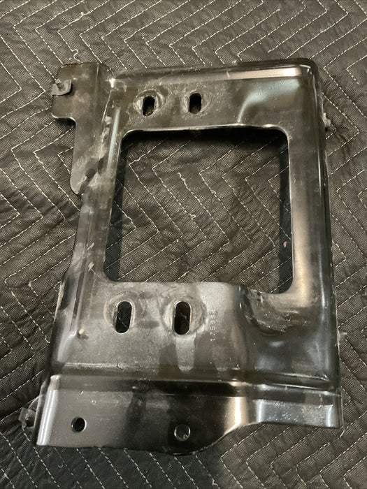2022 FORD F250 F350 PASSENGER RIGHT SIDE INNER BUMPER BRACKET W HARDWARE OEM