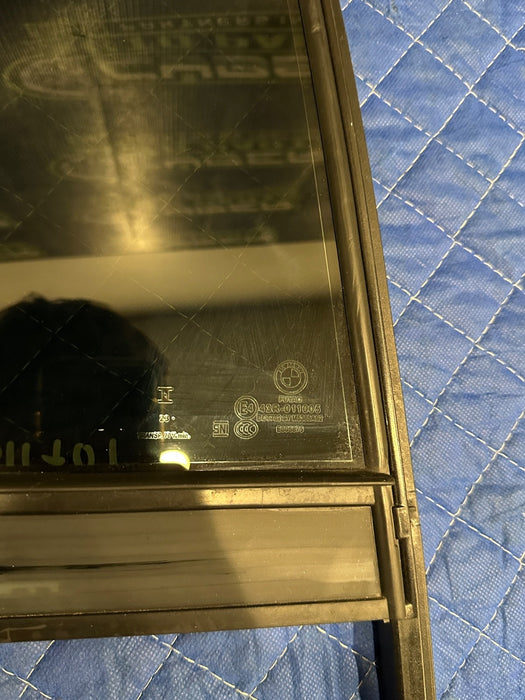 2024 BMW M3 M4 G80 G82 REAR RIGHT QUARTER PANEL GLASS WINDOW TINTED OEM