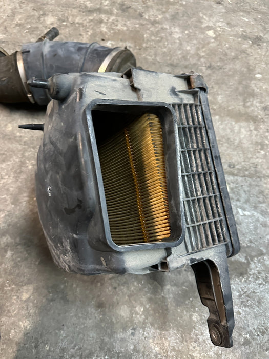 2006-2008 DODGE RAM 2500 RAM ACTIVE AIR INTAKE ASSEMBLY OEM