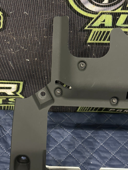 2014 AUDI R8 OEM FRONT LEFT DRIVER KNEE PAD KICK PANEL 423857557C 423 857 557 C