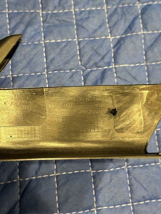 2024 BMW M3 M4 G80 G82 REAR RIGHT DOOR FRAME MOLDING OEM 51337447130