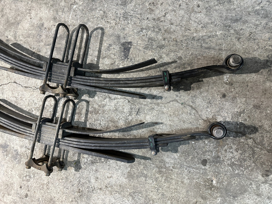 2023 FORD F250 REAR LEFT RIGHT LEAF SPRINGS OEM HC3C5A975NH HC3C 5A975