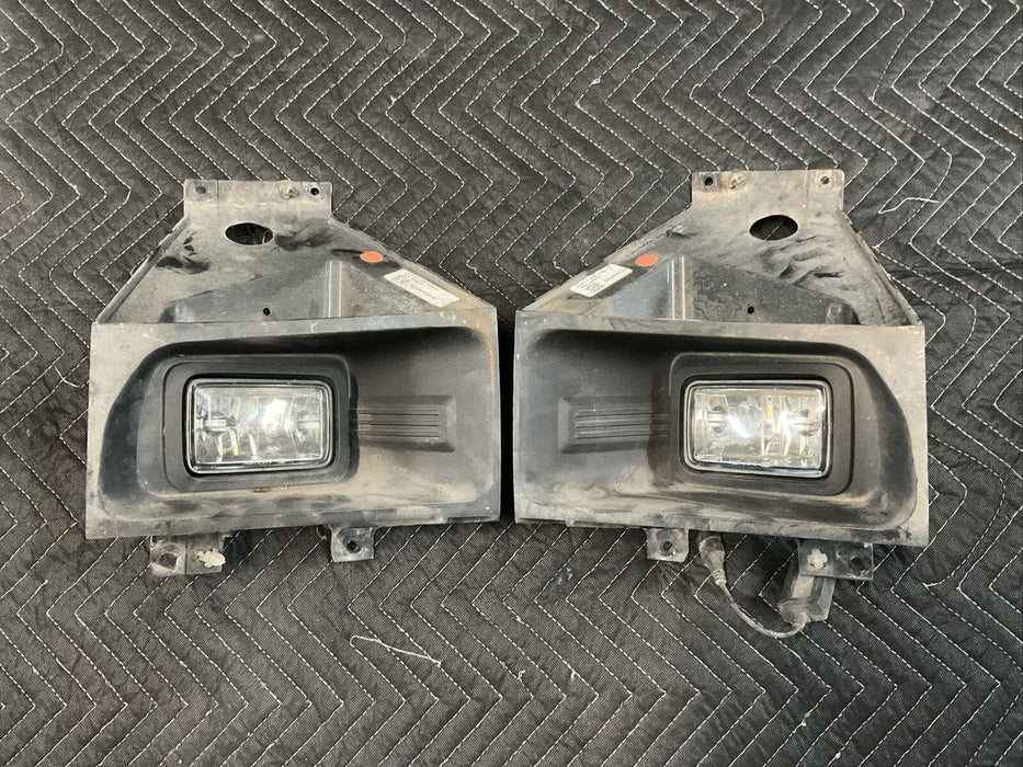 2017-2019 FORD F250 F350 F450 PLATINUM FRONT BUMPER FOG LIGHTS OEM