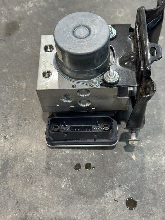 2023-2024 FORD F250 F350 ABS ANTI LOCK BRAKE MODULE OEM *FOR PARTS USE ONLY*