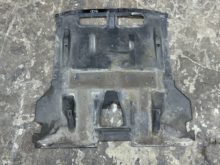 2012 2014 AUDI R8 V10 SPYDER REAR UNDER COVER FLOOR RAIL OEM