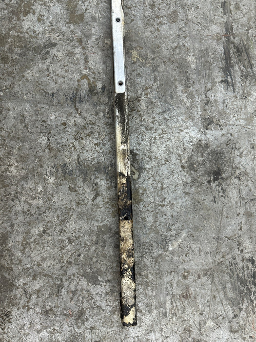 2014 AUDI R8 SPYDER OEM ROOF RAIL REINFORCEMENT FRAME CROSSMEMBER 427 813 518 A