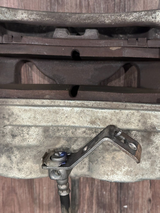 2018 2022 FORD F450 REAR LEFT DRIVER  BRAKE CALIPER OEM