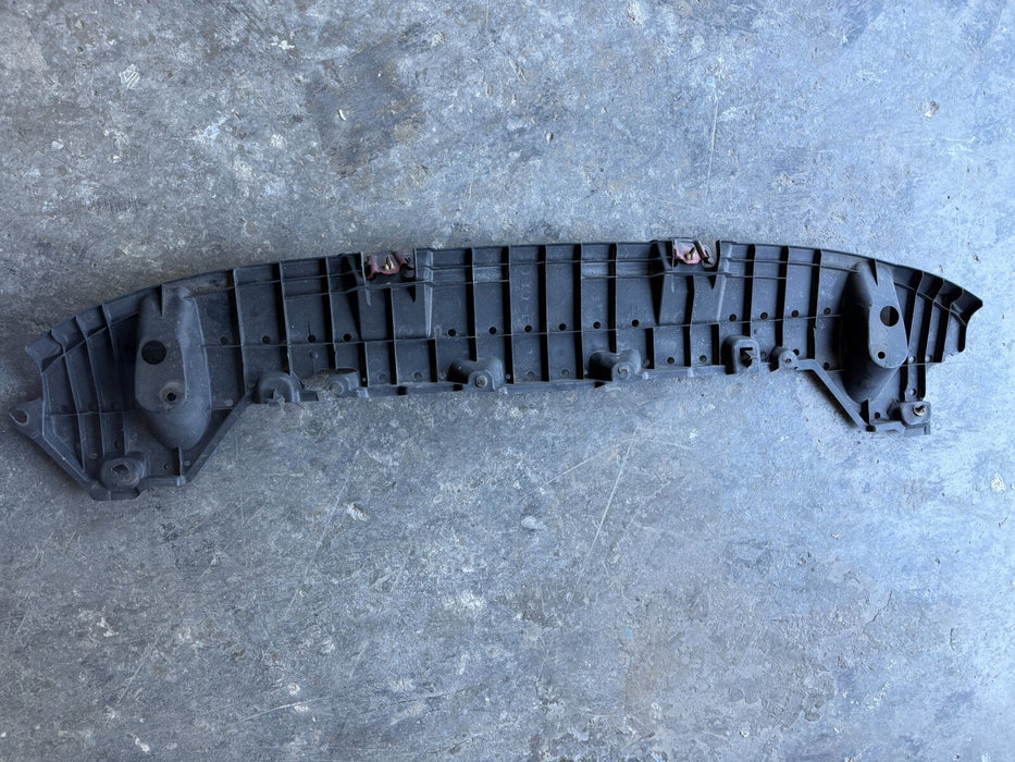 2014 TOYOTA PRIUS V BUMBER FRONT LOWER SHIELD 52618 47040 OEM