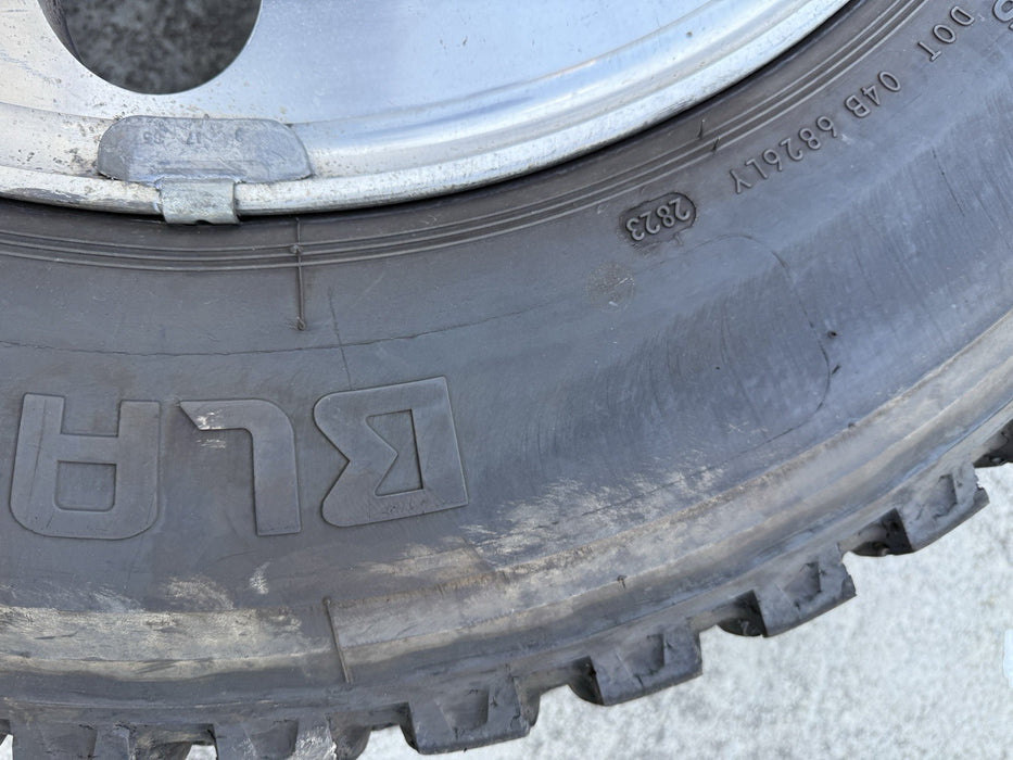 FORD F350 22.5" ALCOA WHEELS 255/70R22.5 BLACKHAWK BDR777 TIRES ADAPTERS