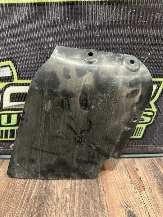 2017-18 AUDI R8 FRONT RIGHT AIR GUIDE OEM 4S0 121 706