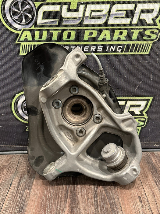 2021 AUDI R8 FRONT PASSENGER RIGHT SPINDLE KNUCKLE HUB BEARING ASSEMBLY OEM