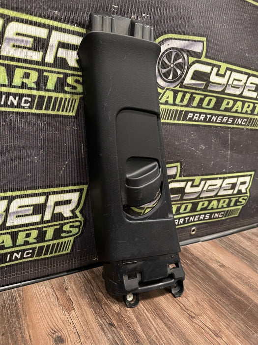 2014 LEXUS CT200H DRIVER LEFT UPPER B PILLAR TRIM PANEL OEM *SCRATCHES/SCUFFS*