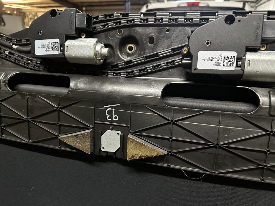 2017 2018 2019 FORD F250 F350 F450 PLATINUM BLACK TWIN PANEL MOONROOF ASSEMBLY