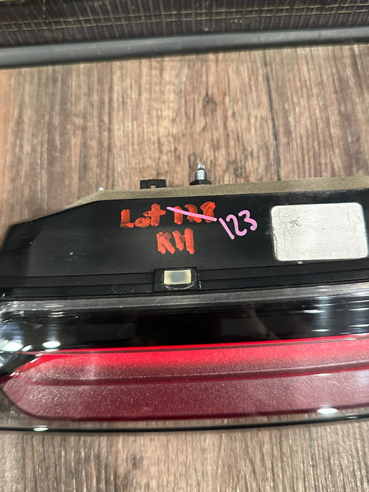 2018-2024 LAMBORGHINI URUS INNER RIGHT TAIL LIGHT OEM