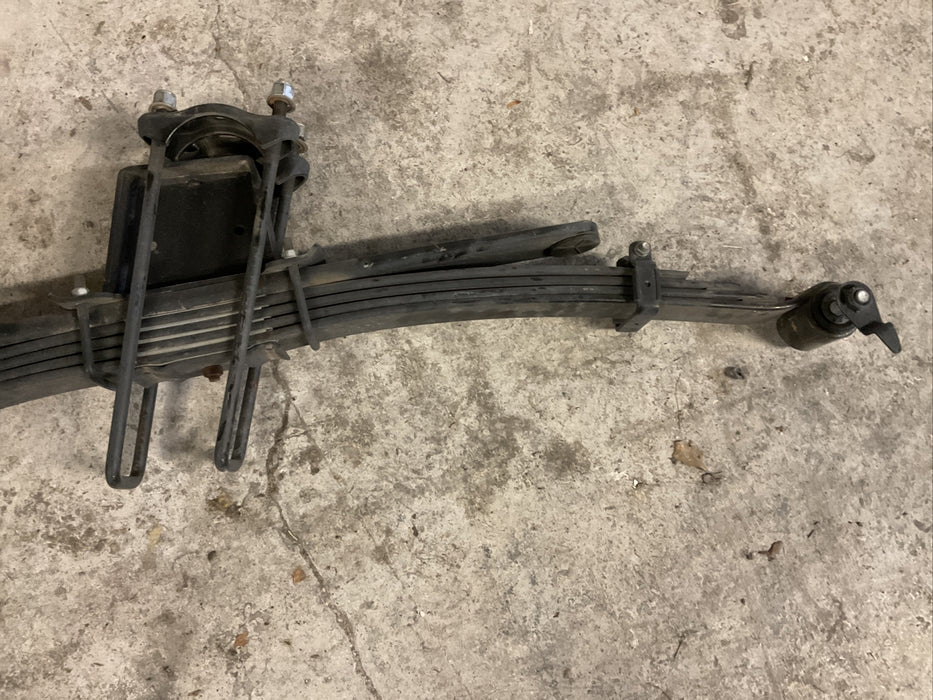 2020 GMC SIERRA 2500HD RIGHT LEAF SPRING WITH 6INCH LIFT BLOCK OEM