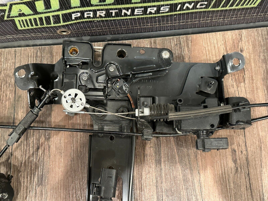 2021 AUDI R8 HOOD LOCK LATCH CABLE ASSEMBLY OEM (CABLE DAMAGED #12) 4S0 805 532