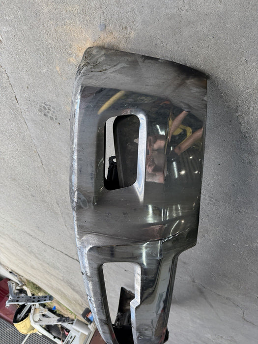 2015 RAM 2500 FRONT BUMPER COVER OEM GENUINE CHROME