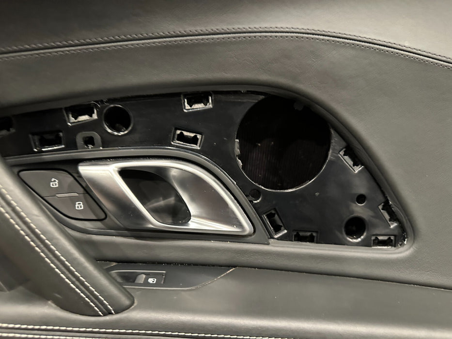 2017 AUDI R8 SPYDER PLUS RIGHT PASSENGER DOOR PANEL TRIMS OEM 4S7 867 106