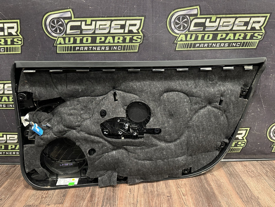 2017 AUDI R8 SPYDER LEFT DOOR PANEL OEM *WEAR 8-9*