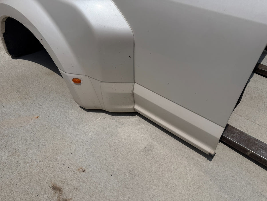 2017-2022 FORD F350 F450 PLATINUM DRW DUALLY LONG BED 8' METALLIC WHITE
