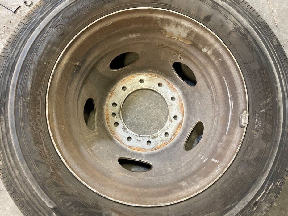2019 FORD F450 DUALLY MICHELIN REAR INNER TIRE WHEEL RIM 225/70R19.5