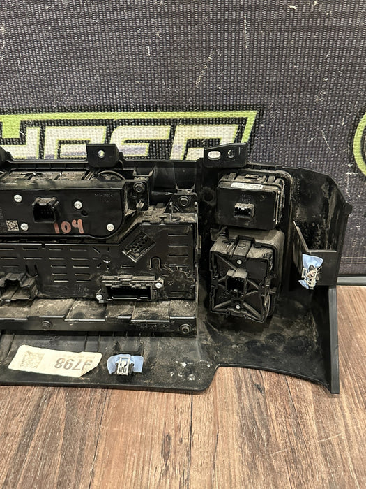 2023-24 FORD F350 HVAC AC A/C HEAT CLIMATE CONTROL BEZEL OEM PC3B E044K30