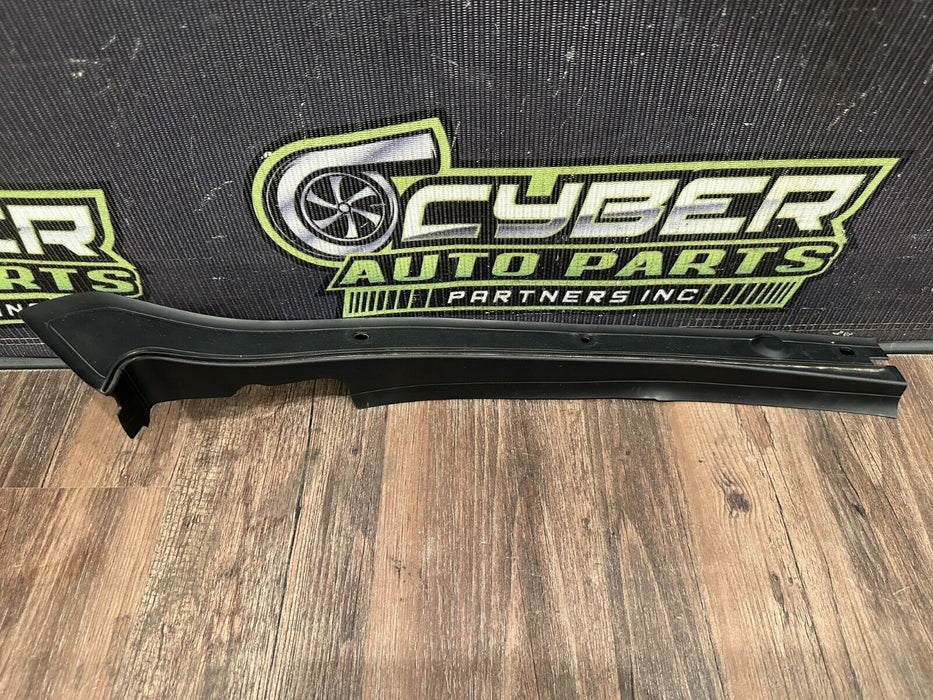 2020 BMW M4 F82 OUTER LEFT SEAL SIDE PANEL OEM 5176 7 264 273