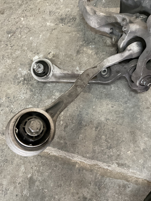 2014 W222 MERCEDES S550 FRONT LEFT DRIVER SPINDLE KNUCKLE WHEEL HUB OEM