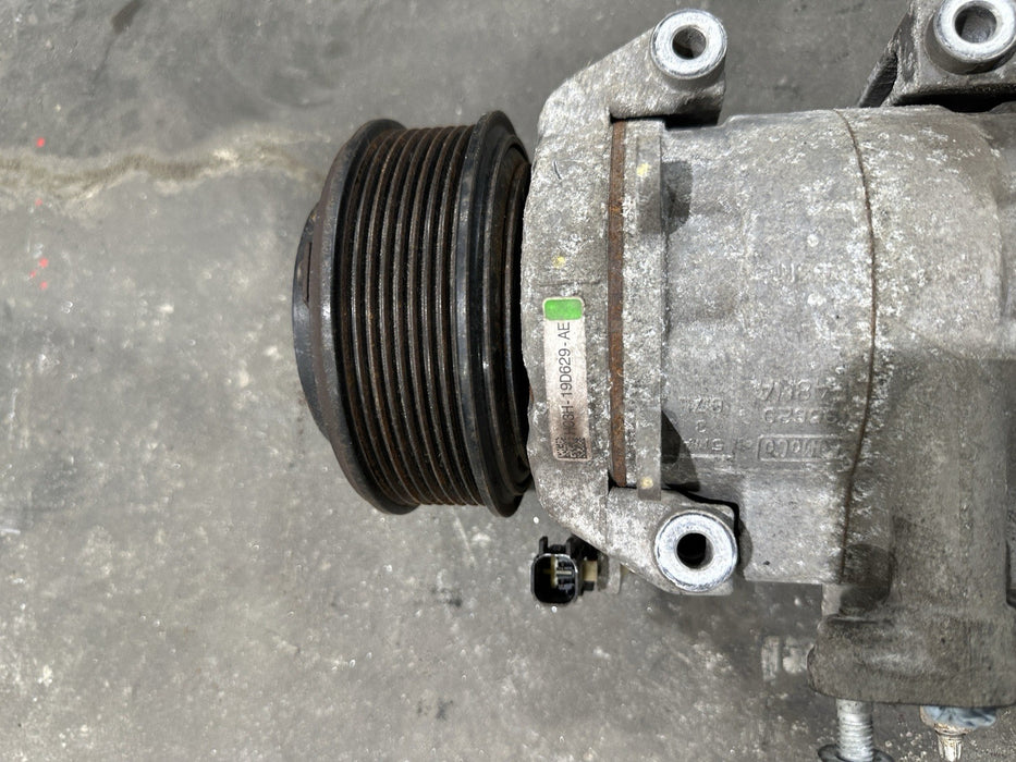 2017-2019 FORD F350 F450 SUPERDUTY AC A/C COMPRESSOR OEM 58K MILES HC3H-19D629