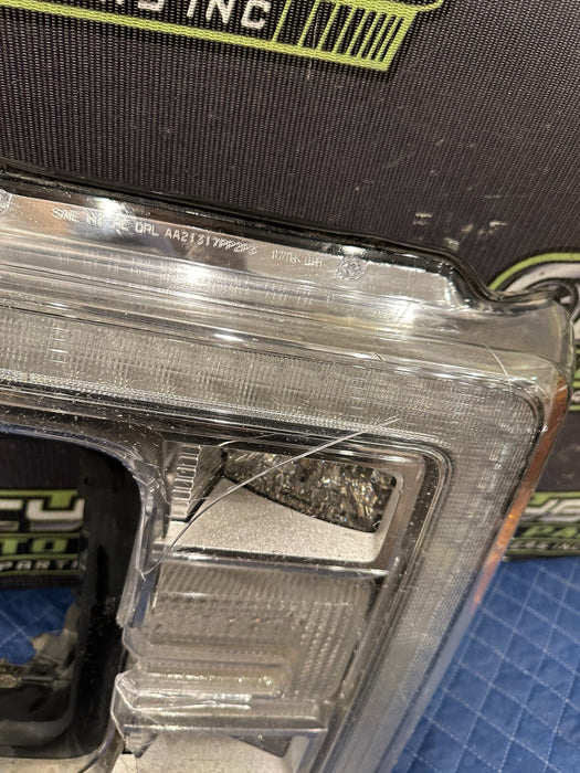 2017-2019 FORD F250 F350 F450 DRIVER LEFT LED HEADLIGHT OEM ~DAMAGE CRACKED~