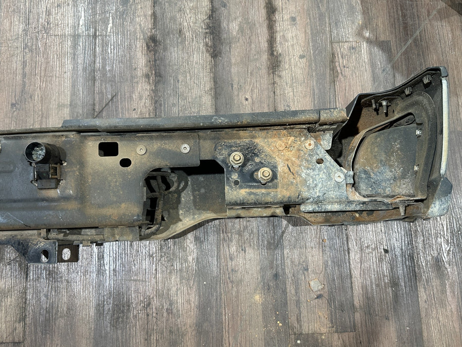 2023-2025 FORD F250 F350 F450 KING RANCH REAR CHROME BUMPER W SENSORS OEM *#9*