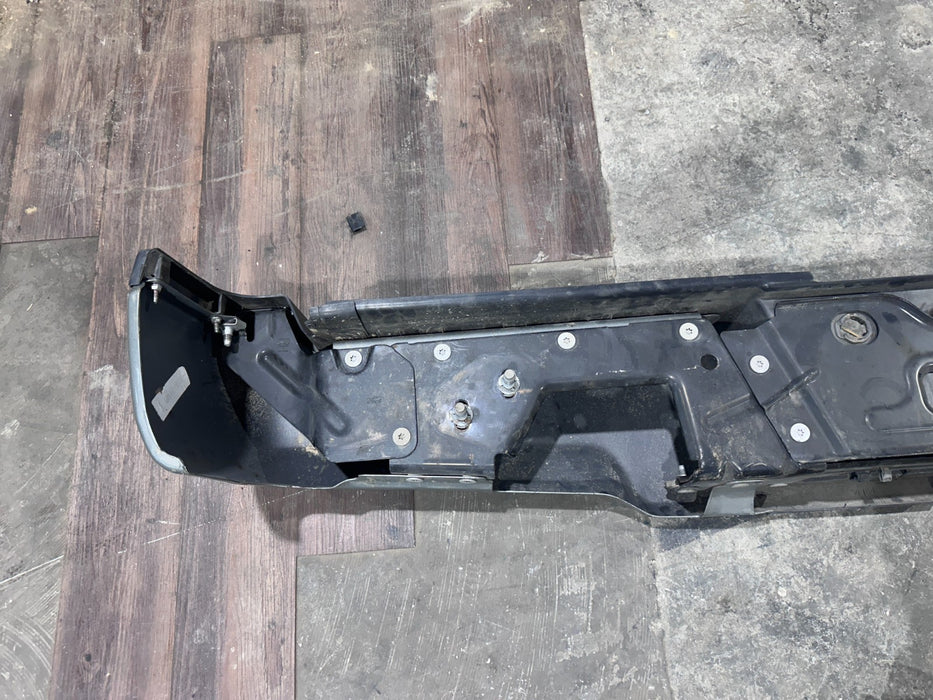 2017 2019 FORD F250 REAR BUMPER ASSEMBLY OEM (READ/SLIGHT SCUFFS SCRATCHES)