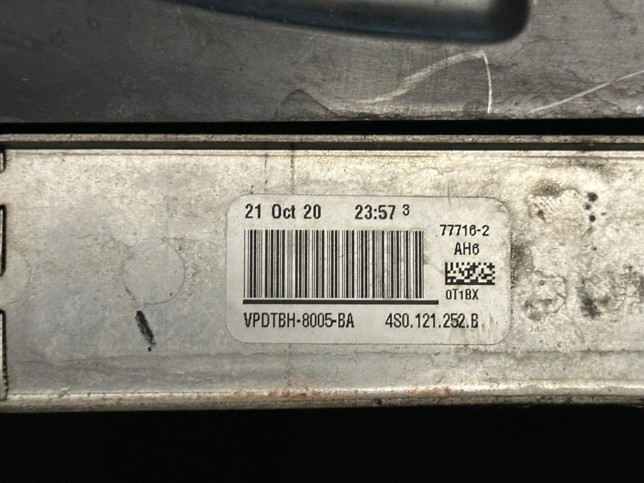 2017 AUDI R8 V10 FRONT LEFT RADIATOR A/C CONDENSER 4S0 816 411 4S0 121 252 B