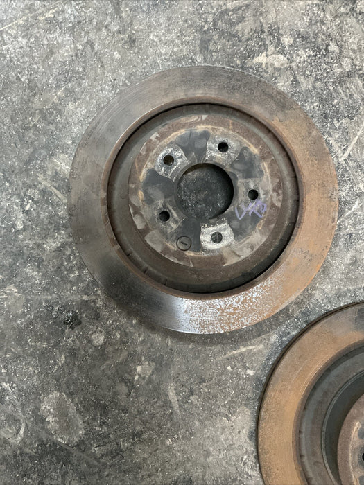 2017 NISSAN 370Z NISMO AKEBONO REAR RIGHT AND RIGHT ROTOR OEM 2009-2020