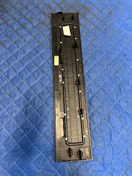 2017-2019 FORD F250 F350 PLATINUM FRONT RIGHT KICKPLATE TRIM OEM ~READ~