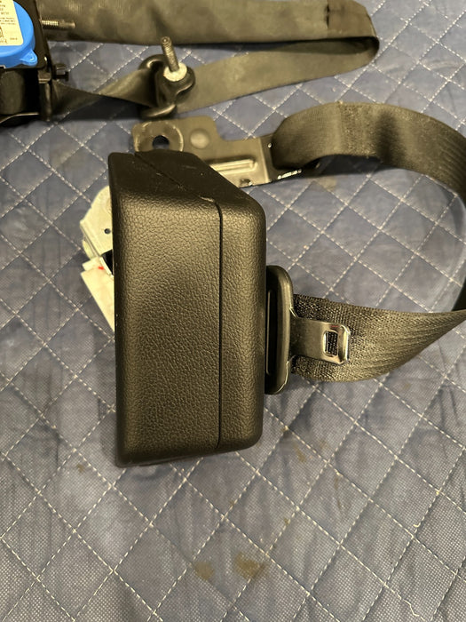 2019 FORD F150 3.5L RAPTOR REAR CENTER MIDDLE SEATBELT OEM