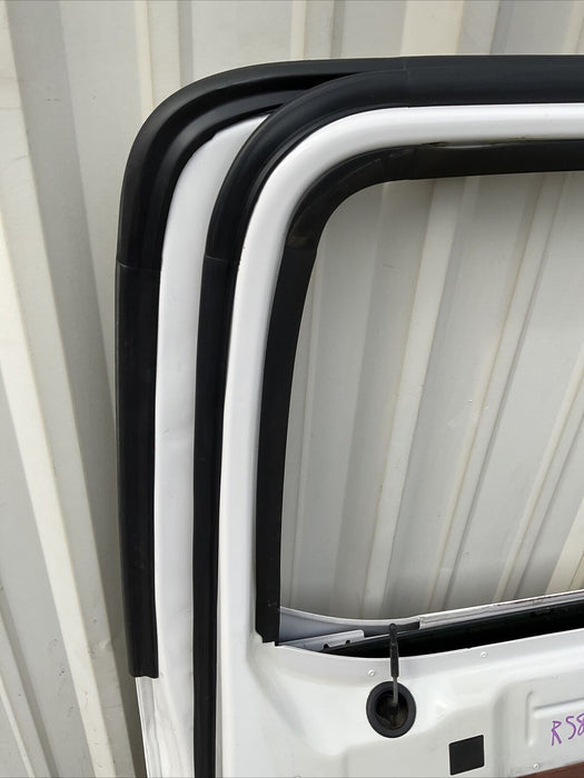 2017-2022 FORD F250 F350 F450 REAR DRIVER DOOR PEARL WHITE (PAINT CODE:UG) OEM