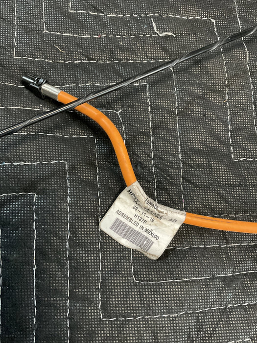 2017-2019 FORD F250 F350 F450 RADIO ANTENNA W/ CABLE OEM HC3T-18A984-AD