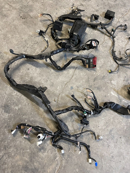 2017 INFINITI Q50 RED SPORT ENGINE BAY WIRE WIRING HARNESS OEM