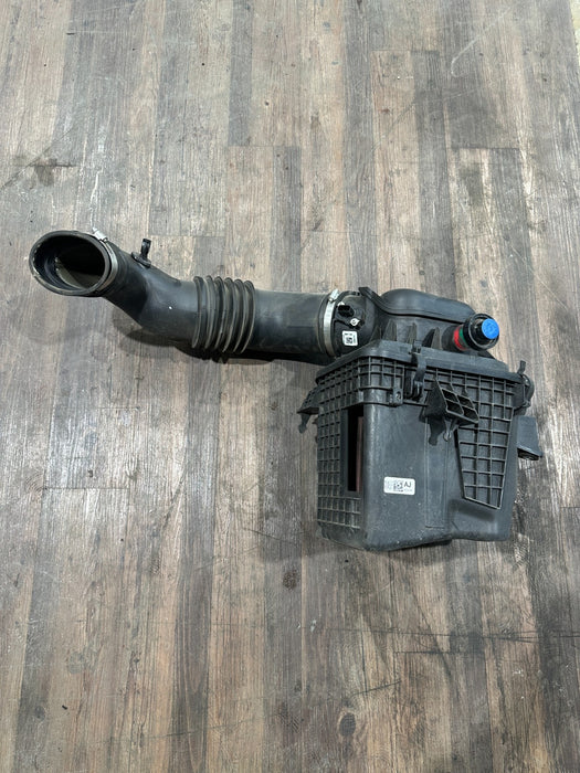 2017-2019 FORD F250 F350 ENGINE AIR INTAKE W K&N AIR FILTER OEM