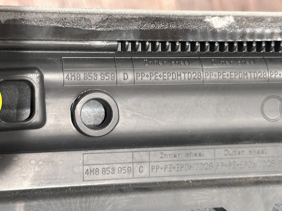 2020 AUDI RS Q8 FRONT LEFT LOWER DOOR MOLDING CARBON FIBER TRIM OEM 4M8 853 959